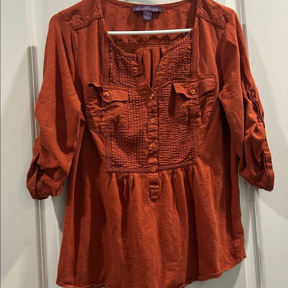 Gloria Vanderbilt 1/2 button down boho peasant pleat top 3/4 sleeve tab size M